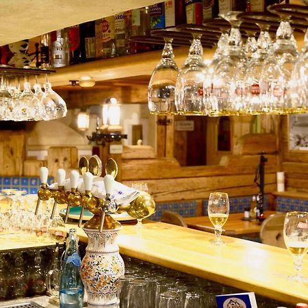 Hotel 3 Etoiles -Restaurant Le Pilatus Courchevel Kültér fotó