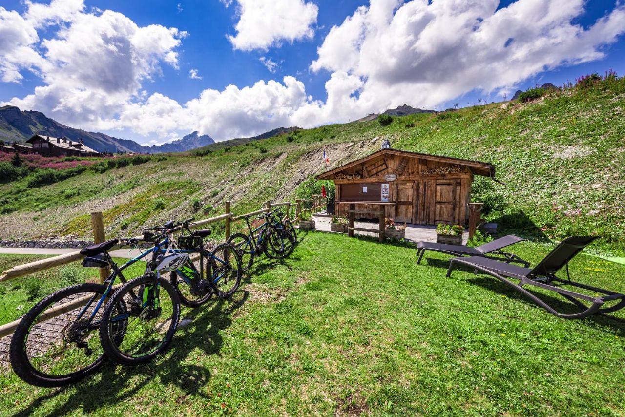 Hotel 3 Etoiles -Restaurant Le Pilatus Courchevel Kültér fotó